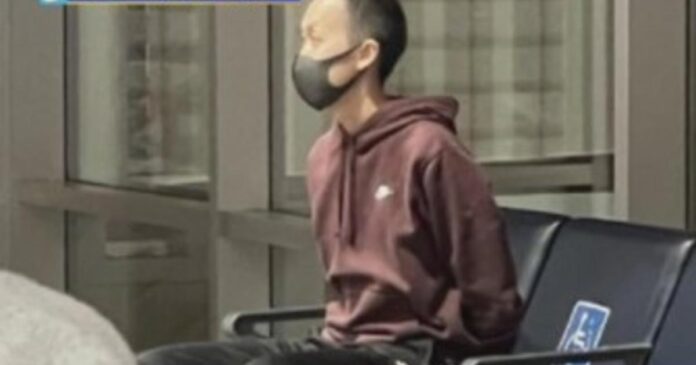 flight-diverted-after-passenger-allegedly-roughs-up-flight-attendant