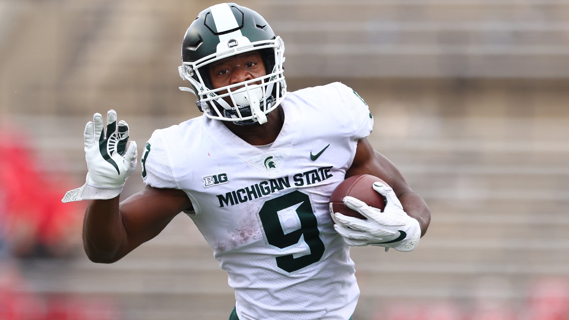 who-is-kenneth-walker-iii?-meet-the-big-ten’s-newest-star-running-back-leading-michigan-state’s-resurgence
