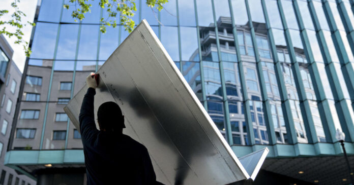 americans-pay-too-much-for-energy,-experts-say