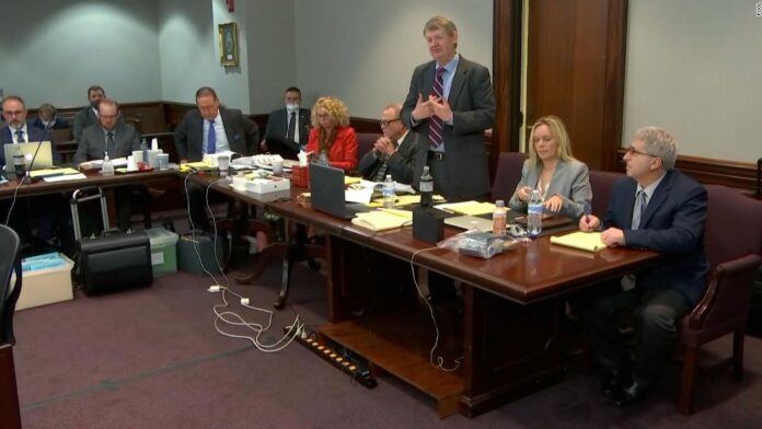 defense-attorney-at-ahmaud-arbery-murder-trial-apologizes-after-his-comments-sparked-outcry