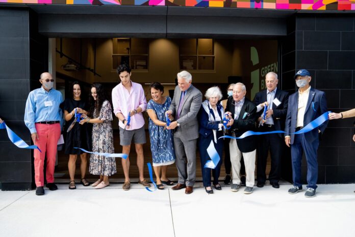 colby-college,-other-maine-locals-help-revive-hard-hit-former-mill-town