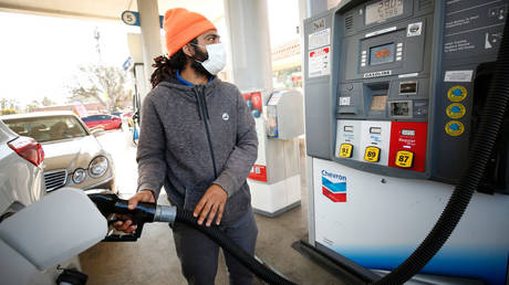 big-oil-is-finally-exercising-restraint-and-biden-is-pissed big-oil-is-finally-exercising-restraint-and-biden-is-pissed