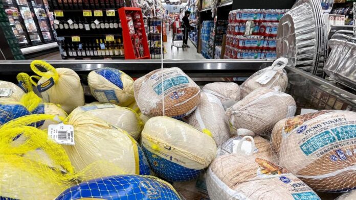 americans-are-witnessing-the-covid-economy’s-contradiction-this-thanksgiving