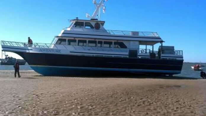 fight-over-a-ferry-embroils-state-officials