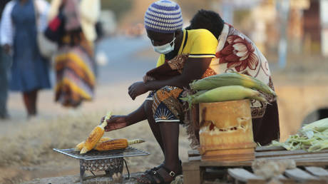 imf-urges-world’s-richest-countries-to-save-poorest imf-urges-world’s-richest-countries-to-save-poorest
