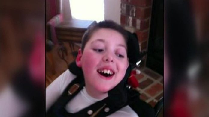 woman-helps-children-with-severe,-rare-disabilities