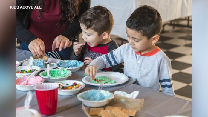 comedians-come-together-to-help-kids