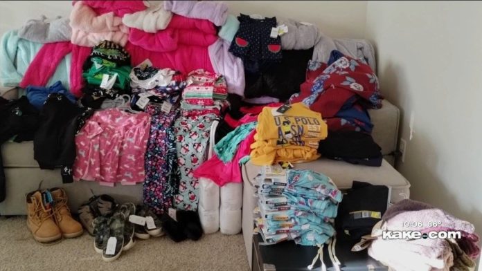 woman-collects-necessities-for-ukraine-hometown