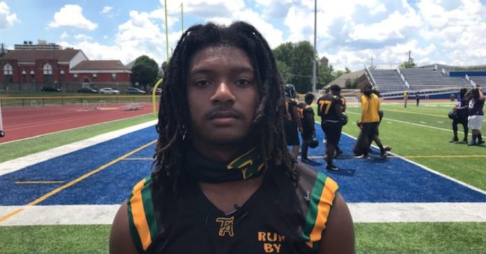 football-program-always-been-a-brotherhood football-program-always-been-a-brotherhood