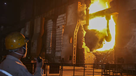 china-halts-exports-of-critical-materials-amid-trade-war-with-us-–-nyt china-halts-exports-of-critical-materials-amid-trade-war-with-us-–-nyt